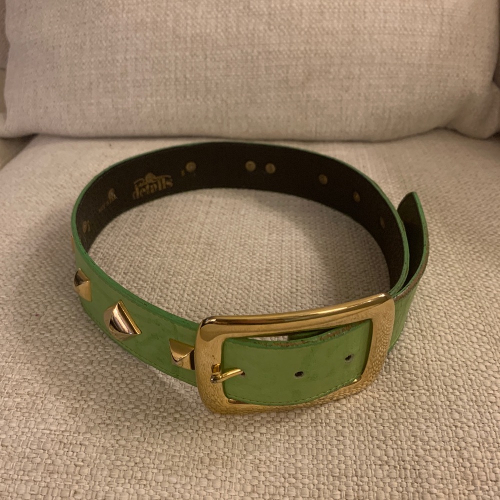Green small belt with gold studs detail